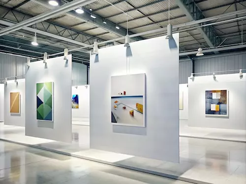 how to plan exhibitions for the first time